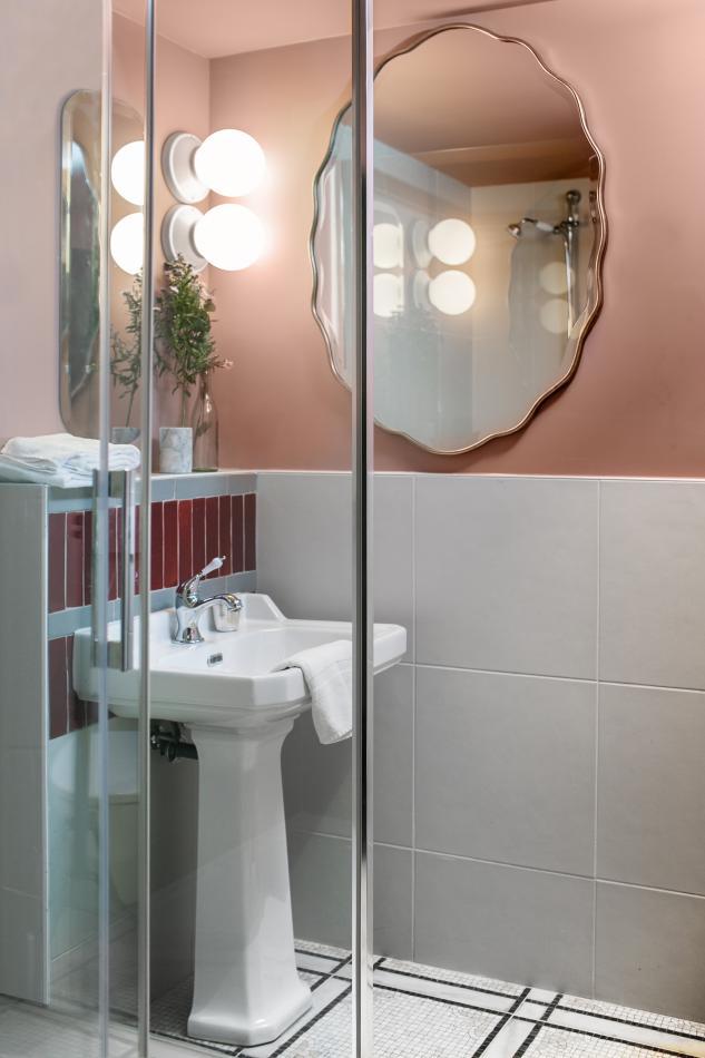 La Planque Hotel - Room - Bathroom